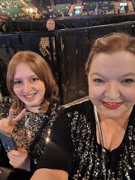 Newcastle you were … ✔️ HOT ✔️ Super cute (see my wild rose) ✔️ All round  AAAAMAAAZING!!! Thank you so much 🥹💖