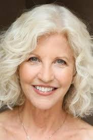 Diane Stilwell's Instagram, Twitter & Facebook