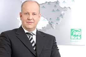 Die basis unseres geschäftsmodells als beratende direktbank ist es, durch günstige. Psd Bank Rhein Ruhr Eg Fur Vorstand Lothar Deinert Kommt Dr Stephan Schmitz Mit Bild Presseportal