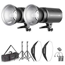 Amazon Com Neewer 800w Photo Studio Strobe Flash And Softbox Lighting Kit 2 400w Monolight Flash S 400n 2 Reflector Bowens Mount 2 Light Stand 2 Softbox 2 Modeling Lamp 1 Rt 16 Wireless Trigger 1 Bag Camera Photo