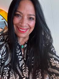 What is the singles mixer like