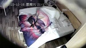 11-18酒店偷拍！又到了周末打炮的季节！阿迪达斯同款鞋学生情侣开房，御姐学生妹- FAPCAT