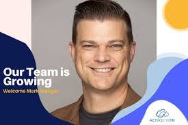 Scott Hecker's Instagram, Twitter & Facebook