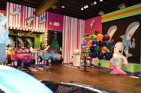 A superior haircut with warm, experienced stylists in a meticulously clean place filled with fun! Texas Waco Sharkey S Cuts For Kids
