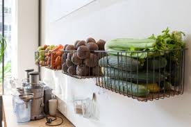 4 stijlvolle ideeen voor het opbergen van groente en fruit roomed fruit mand keuken hacks keuken decoratie