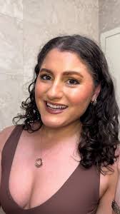 Kim Levin (@kimmlevin)