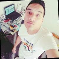 40+ "Renzo Vidal" profiles