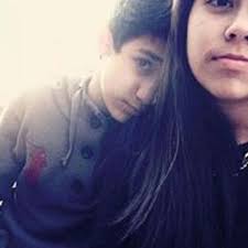 Stream Isaac Macías music