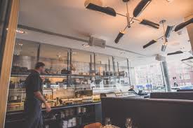 Track lighting is the latest lighting installation craze that's sweeping across trendy cafes, stores and residential homes. High End Asia Restaurant Izakaya In Amsterdam Setzt Auf Flexiblen Einsatz Von Rcf Lautsprechern Dbtechnologies Deutschland Gmbh Pressemitteilung Lifepr