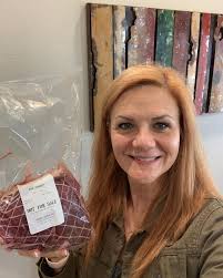 I hope Mike has the grill ready! Thanks Mike & Donna! Her caption for this  selfie is….”Just a girl & her Rump Roast.” 😂 🤣 ENJOY!!!!