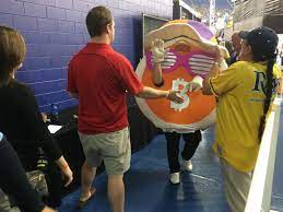 Bitcoin Continues March To Mainstream At St Petersburg Bowl Game