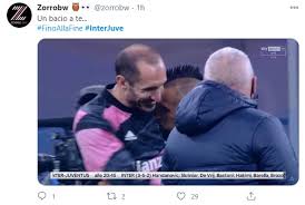 Nella ripresa l'inter ha rotto gli indugi, ha iniziato a spingere a testa bassa ma per 20′ non è andata oltre un sinistro alto dal limite di hakimi e una verticalizzazione di eriksen per lautaro, chiuso da buffon in i commenti dei lettori. Juve Non Pervenuta 2 0 Dell Inter Al Meazza Aggancio Milan In Vetta Alla Classifica Serie A Notizie In