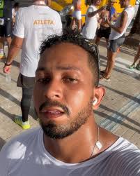 Fechando o ano da melhor forma., Estamos longe de ficar satisfeito porém,  Muito feliz com a marca de hoje!🏃🏾, Obrigado papai do céu, eu te amo♥️,  #corridadavirada #ultimadoano #running #lifestyle