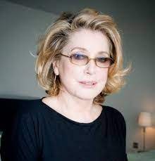 Now 70, the international cinema star has made more. Bildergebnis Fur Catherine Deneuve Catherine Deneuve Catherine Deneuve Style Catherine