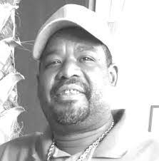 Barry Mott's Instagram, Twitter & Facebook