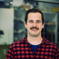 Daniel Lenzen's Instagram, Twitter & Facebook