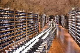 L' aménagement de la cave à vin est adapté et modulable en fonction du nombre de bouteilles que vous avez à conserver. Amenagement De Cave A Vin Sur Mesure En Bois Et Metal A Aix En Provence Steel Solution