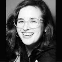 Alexandra Waring's Instagram, Twitter & Facebook