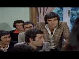 Tümü haricinde filme sadece bu seride eşlik eden semra özdamar (semra hoca) ve serinin son filmi hariç tüm. Hababam Sinfi Sinfta Kaldi Inek Saban In Semra Hoca Ya Mektubu Dailymotion Video