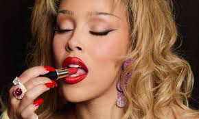 Winky Lux Welcomes Lauren Bloomer as CEO