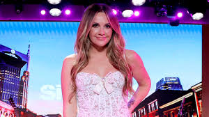 Carly Pearce: Faith, Identity, and Festival Momentum