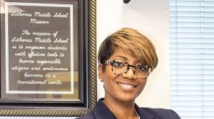 Topic · Lithonia · Change.org