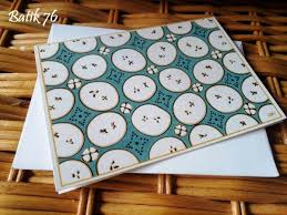 Tidak berhenti pada corak saja, kamu juga perlu untuk memperhatikan warna yang pas, ketika ingin apabila corak dan motif dari busana batik yang kamu miliki telah ramai dan banyak, maka kamu bisa. Jual Kartu Ucapan Premium Batik Motif Kawung Hijau Size M Kartu Ucapan Batik Kartu Ucapan Ulang Tahun Motif Batik Kartu Batik Indonesia Paper Bag Premium Batik Ulang Tahun Anniversary Card Wedding Gift Resepsi Pernikahan Kondangan Grosir Produsen
