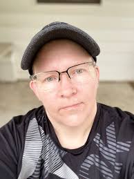 It's a lot of cancers with locs in here🥰🥰 06/12/12 loc anniversary wbu🥰. 