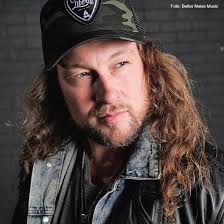 CORY MARKS: weitere Tracks vom neuen Country Album "Sorry For Nothing"