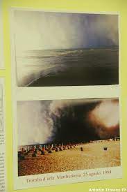 Il 25 giugno e i giorni successivi del 2007 il paese fu colpito da un'ondata di caldo eccezionale proveniente dal nord africa che provocò un innalzamento delle temperature fino a. Manfredonia Mostra Fotografica Su Santo Spiriticchio Foto Video Iii Stato Quotidiano