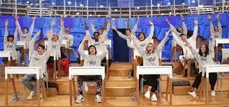 Alessandro bracalente vallelunga formula3 f2 italian trophy. Riccardo Guarnaccia Vs Alessandro Ad Amici 2021 Perde La Sfida Complimenti