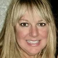 Casandra Spangler's Instagram, Twitter & Facebook