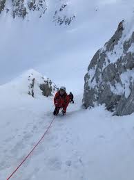 Ha peggiorato e iniziato a piovigginare appena rientrati al rifugio. Terminillo Invernale Canale Chiaretti Pietrostefani Appennino Tv
