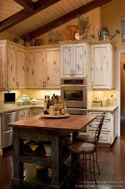 Or is your workhorse kitchen too cluttered to even see decor you might add there? 81 French Country Kitchens Ideas French Country Kitchens French Country Kitchen Country Kitchen