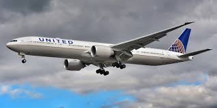 Passengers aboard united airlines flight 328 recount engine explosion. Gc5w9townyl36m
