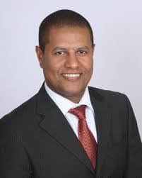 Elias Debela's Instagram, Twitter & Facebook