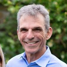 10 YEARS 🎉 A decade has passed since I had my first day at Universal  Robots, and what a ride... We've grown to 10x more people, have grown from  a startup to