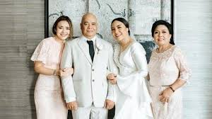 Baca manhwa ayah aku tidak ingin menikah. Amanda Manopo Mengaku Sudah Nikah 2 Kali Sang Ibu Bantah Buka Suara Dia Memang Ingin Menikah Muda Tribun Medan