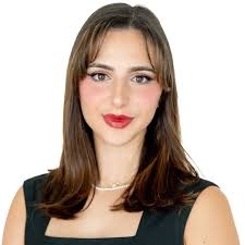 Sarah Weitzman's Instagram, Twitter & Facebook