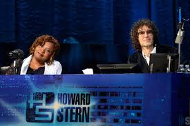 The Howard Stern Show”'S Robin Quivers On Living With Endometrial Cancer  For Over A Decade: 'I'M Still Here' (Exclusive)