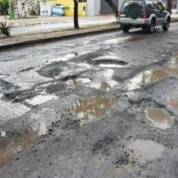 Diario HOY | Asunción: 80% de calles asfaltadas ya no sirven y alegan que falta de dinero para reparar