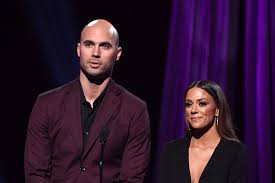 Jana rae kramer is an american actress and country music singer. Jana Kramer And Mike Caussin Will Tell Kids About His Infidelity