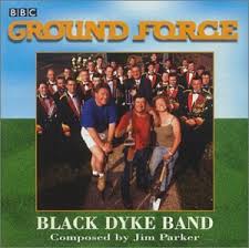 Please i need any good medical student that can paraphrase simple passages for me. Groundforce Amazon De Musik