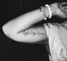 Tattoo Philosophyquote Cogitoergosum Cogito Ergo Sum Female Scripttattoo Armtattoo Tatuagens Tatuagens Em Latim Latim