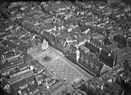 Bombing of dresden was an attack on the city of dresden, the capital of the german state of saxony, that took place in the final months of the second world. Historische Luftbilder Juwelen Vor Dem Feuersturm Der Spiegel