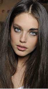 Pin By Kara Callahan On Pretty Faces Brown Hair Blue Eyes Brown Hair Blue Eyes Girl Beautiful Eyes