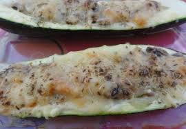 Courgettes Farcies Aux Champignons Vegetarien Recette Courgettes Farcies Courgette Farcie Vegetarienne Recettes De Cuisine