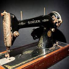 Eine Elektrische Singer-Nähmaschine Aus Dem Jahr 1924