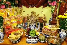 Trong khi cúng lễ thì bài cúng ông công ông táo là hết sức quan tọng. Phong Tá»¥c Cung Ong Tao