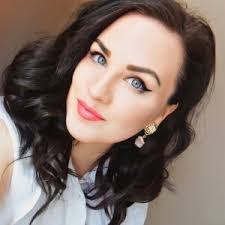 Ashton Tinkler's Instagram, Twitter & Facebook